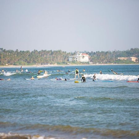 Twenty Two Binaweli Hotel Weligama Exterior photo