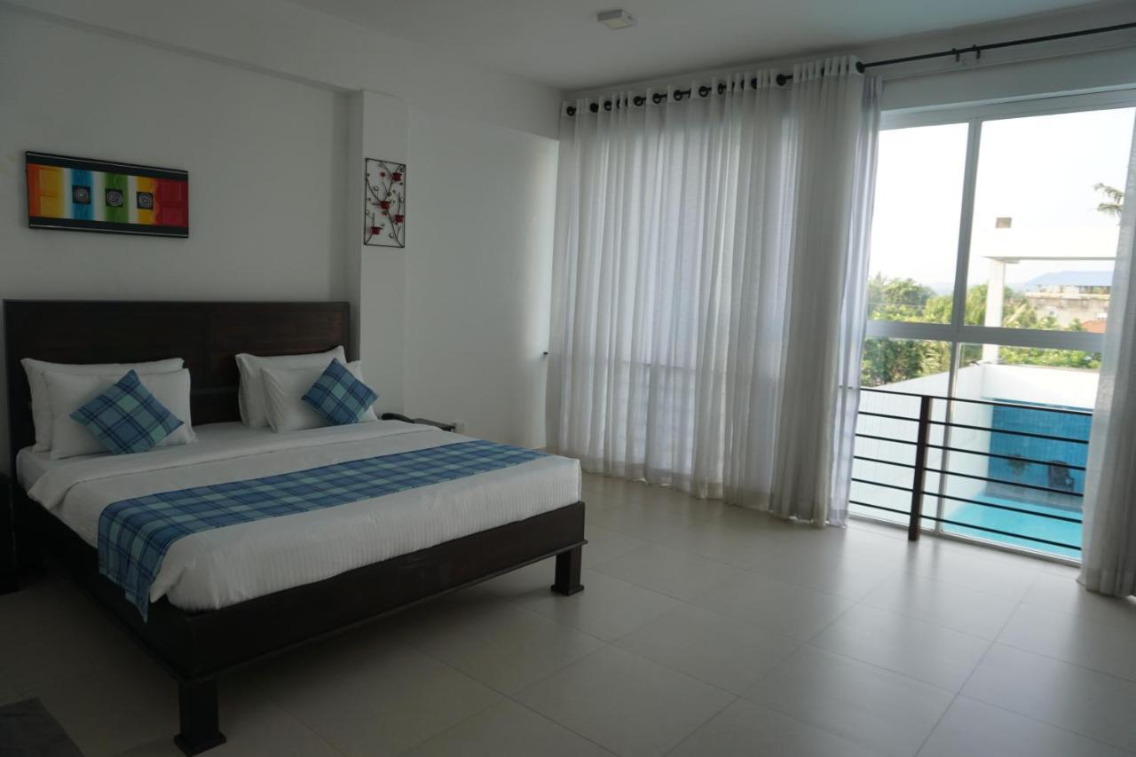 Twenty Two Binaweli Hotel Weligama Exterior photo