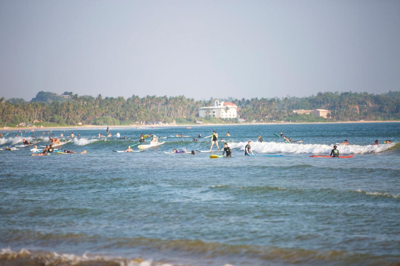Twenty Two Binaweli Hotel Weligama Exterior photo
