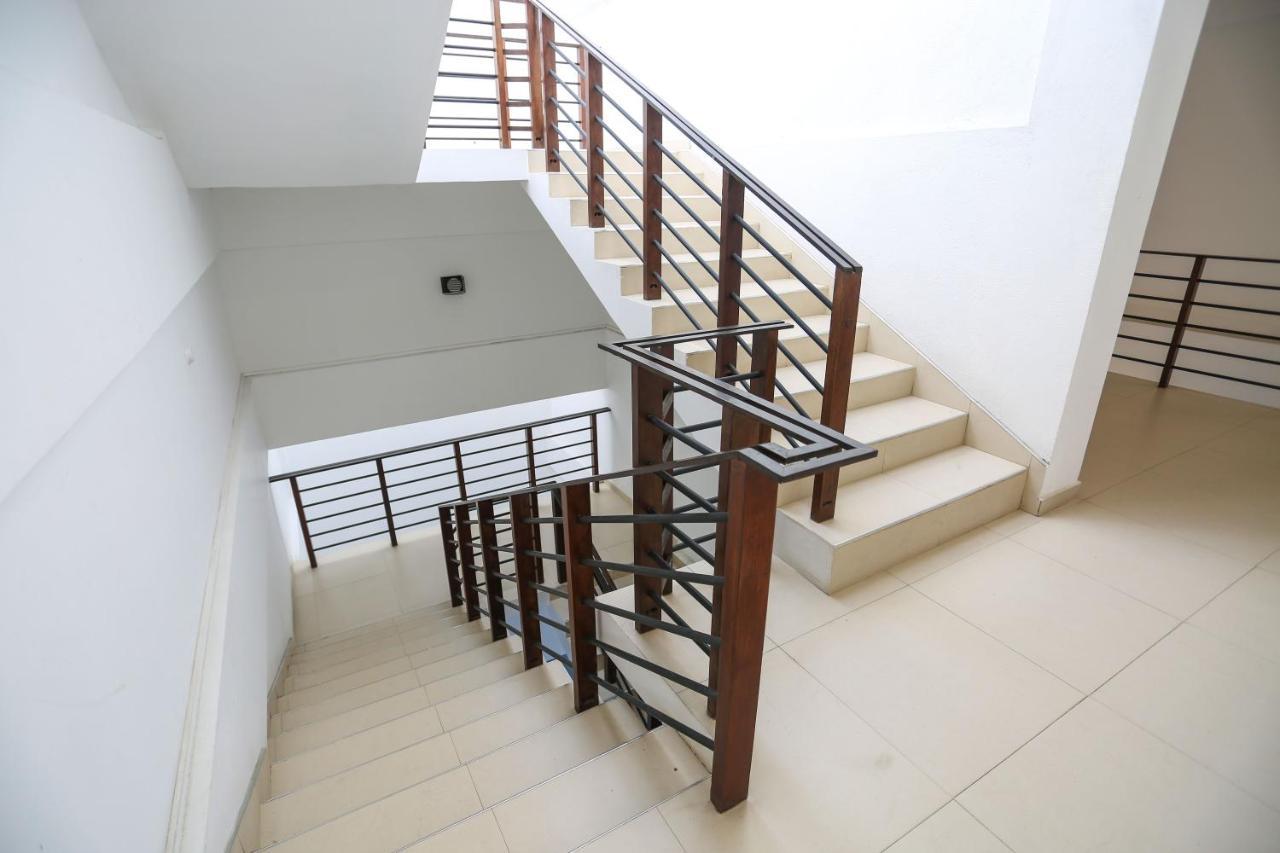 Twenty Two Binaweli Hotel Weligama Exterior photo