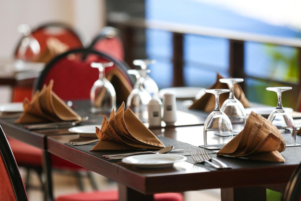 Twenty Two Binaweli Hotel Weligama Exterior photo